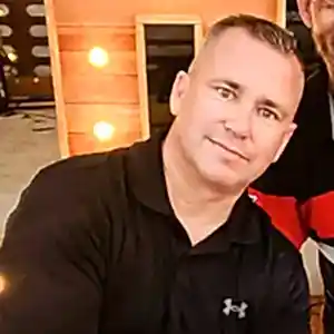 Lee Squirrell